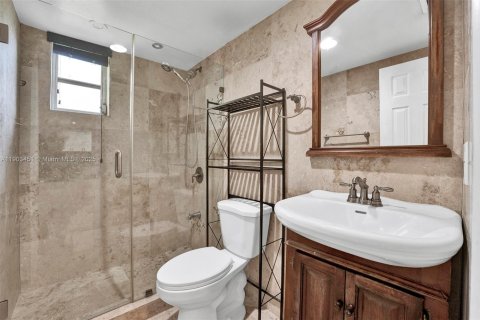 Casa en alquiler en Pinecrest, Florida, 4 dormitorios, 309.27 m2 № 1954412 - foto 14