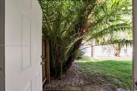 Casa en alquiler en Pinecrest, Florida, 4 dormitorios, 309.27 m2 № 1954412 - foto 18