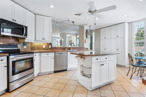 Copropriété à vendre à Sarasota, Floride: 3 chambres, 187.76 m2 № 1742575 - photo 21