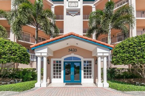 Copropriété à vendre à Sarasota, Floride: 3 chambres, 187.76 m2 № 1742575 - photo 4