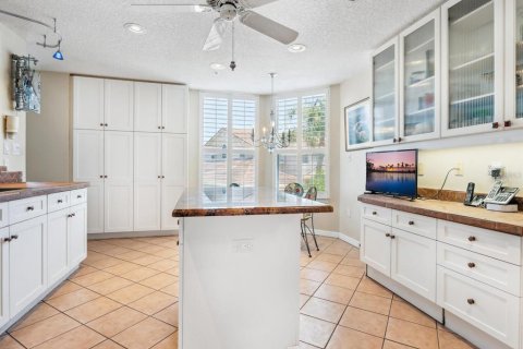 Copropriété à vendre à Sarasota, Floride: 3 chambres, 187.76 m2 № 1742575 - photo 22
