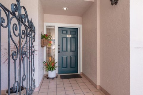 Copropriété à vendre à Sarasota, Floride: 3 chambres, 187.76 m2 № 1742575 - photo 5