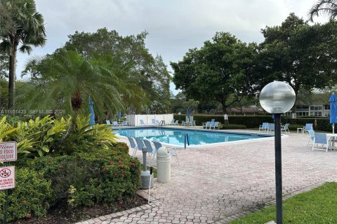 Condominio en alquiler en Pompano Beach, Florida, 2 dormitorios, 98.85 m2 № 2007650 - foto 3