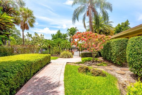 Condominio en alquiler en Pompano Beach, Florida, 2 dormitorios, 98.85 m2 № 2007650 - foto 2