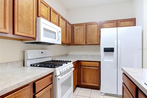 Villa ou maison à vendre à DeLand, Floride: 4 chambres, 197.88 m2 № 2418888 - photo 7