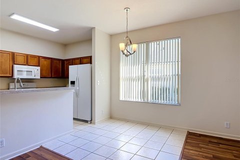 Villa ou maison à vendre à DeLand, Floride: 4 chambres, 197.88 m2 № 2418888 - photo 11