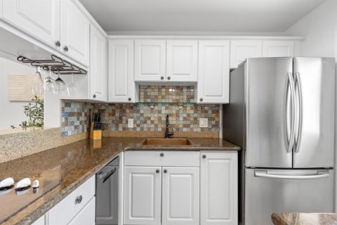 Copropriété à louer à Boca Raton, Floride: 2 chambres, 78.97 m2 № 2181735 - photo 2