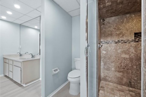 House in Venice, Florida 5 bedrooms, 321.53 sq.m. № 1807486 - photo 23