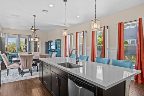 Villa ou maison à vendre à Orlando, Floride: 3 chambres, 229.65 m2 № 2152160 - photo 8