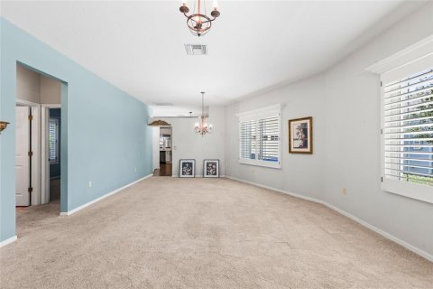 House in Lutz, Florida 3 bedrooms, 216.56 sq.m. № 2225431 - photo 19
