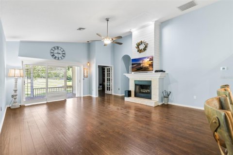 House in Lutz, Florida 3 bedrooms, 216.56 sq.m. № 2225431 - photo 3