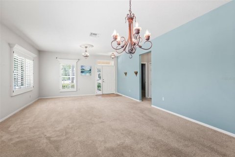 House in Lutz, Florida 3 bedrooms, 216.56 sq.m. № 2225431 - photo 22
