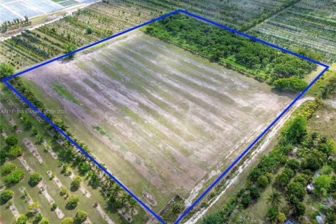 Commercial property in Homestead, Florida № 1863758 - photo 24