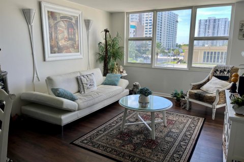 Condo à Pompano Beach, Floride, 1 chambre № 2084091