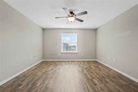 Townhouse in Davenport, Florida 3 bedrooms, 183.95 sq.m. № 1516062 - photo 27