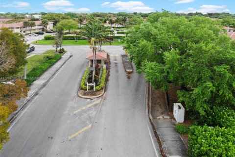 Купить кондоминиум в Корал-Спрингс, Флорида 2 спальни, 71.35м2, № 1980503 - фото 29