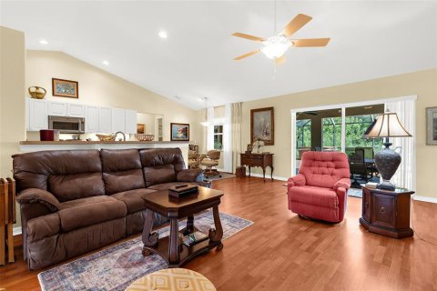 Купить виллу или дом в Энглвуд, Флорида 10 комнат, 171.03м2, № 1845318 - фото 11