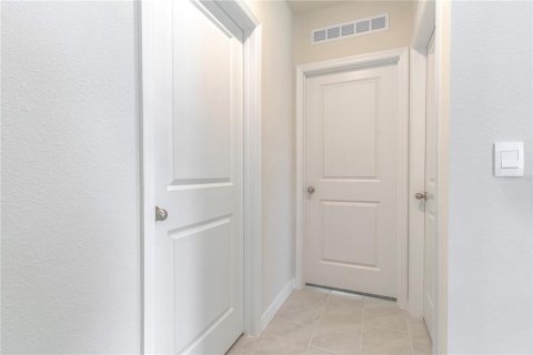 Villa ou maison à louer à Poinciana, Floride: 4 chambres, 154.68 m2 № 1912971 - photo 29