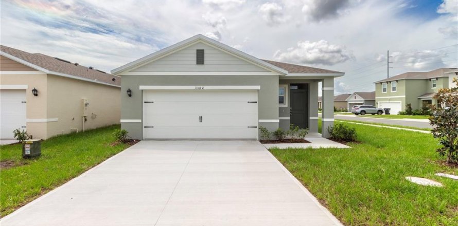 Casa en Poinciana, Florida 4 dormitorios, 154.68 m2 № 1912971