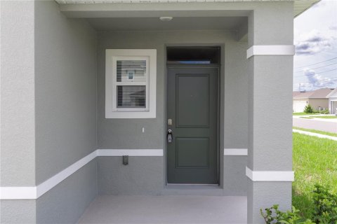 Villa ou maison à louer à Poinciana, Floride: 4 chambres, 154.68 m2 № 1912971 - photo 4