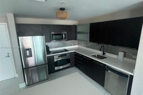 Снять в аренду кондоминиум в Майами, Флорида 1 спальня, 67.08м2, № 1990557 - фото 10