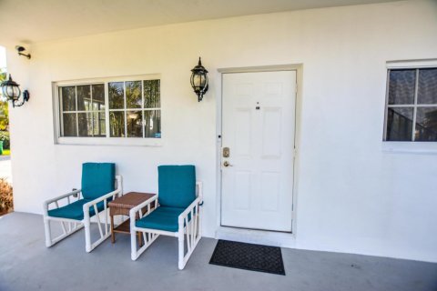 Copropriété à louer à Riviera Beach, Floride: 2 chambres, 92.16 m2 № 825769 - photo 1