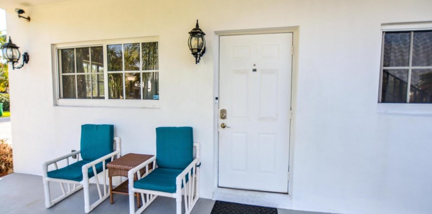 Condo à Riviera Beach, Floride, 2 chambres № 825769