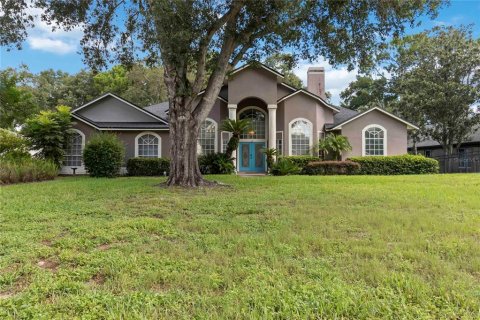 House in Lake Mary, Florida 4 bedrooms, 256.69 sq.m. № 1841445 - photo 1