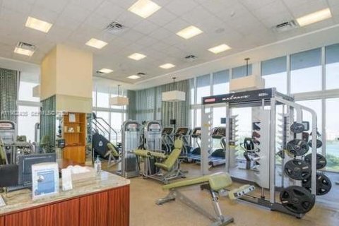 Condo in Miami, Florida  № 2045266 - photo 22