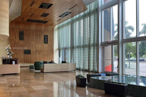 Condo in Miami, Florida  № 2045266 - photo 27