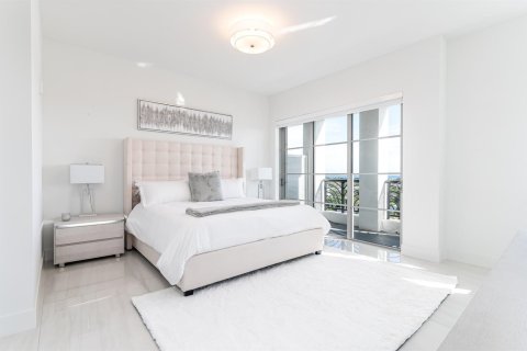 Condominio en alquiler en Boca Raton, Florida, 2 dormitorios, 170.75 m2 № 2146852 - foto 20