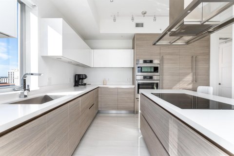 Condominio en alquiler en Boca Raton, Florida, 2 dormitorios, 170.75 m2 № 2146852 - foto 6