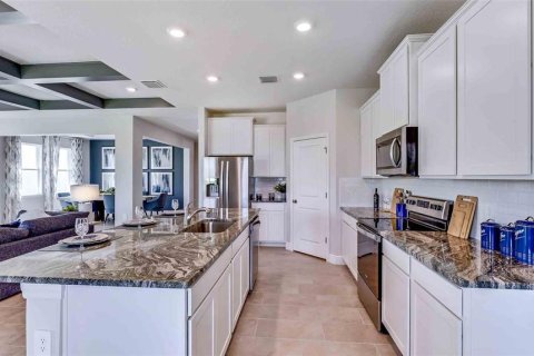 House in Lakewood Ranch, Florida 4 bedrooms, 258.92 sq.m. № 1855846 - photo 10