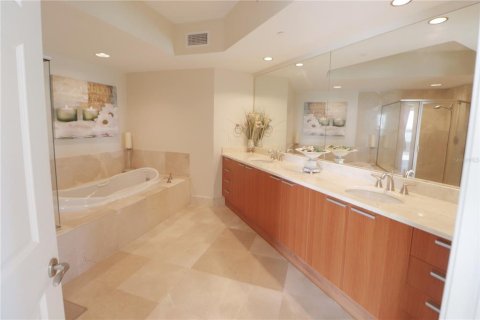 Copropriété à vendre à Holly Hill, Floride: 3 chambres, 193.14 m2 № 537602 - photo 23