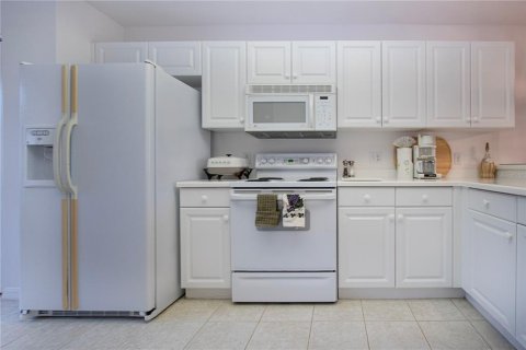 Copropriété à vendre à Sarasota, Floride: 2 chambres, 156.45 m2 № 2142040 - photo 23