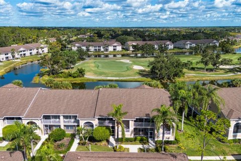 Copropriété à vendre à Sarasota, Floride: 2 chambres, 156.45 m2 № 2142040 - photo 3