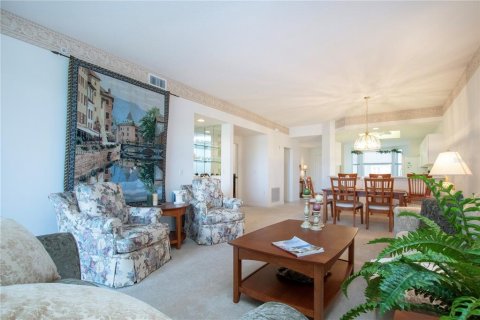 Copropriété à vendre à Sarasota, Floride: 2 chambres, 156.45 m2 № 2142040 - photo 16