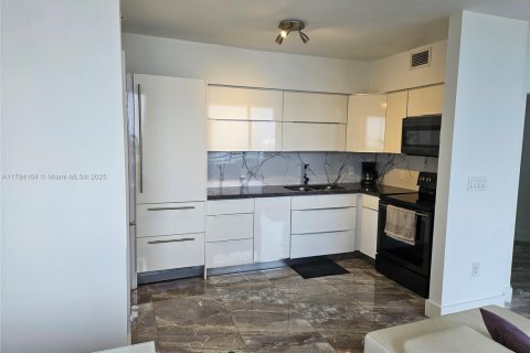 Condo in Miami Beach, Florida, 1 bedroom  № 1863889 - photo 11