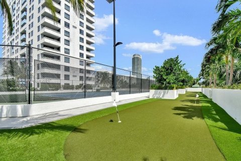 Condo in Miami Beach, Florida, 1 bedroom  № 1863889 - photo 8
