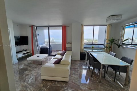 Condo in Miami Beach, Florida, 1 bedroom  № 1863889 - photo 6