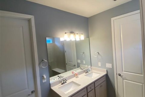 Casa en alquiler en Zephyrhills, Florida, 4 dormitorios, 169.83 m2 № 1857812 - foto 14