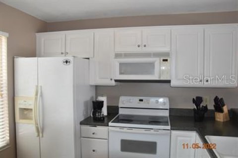 Condominio en alquiler en Orlando, Florida, 1 dormitorio, 63.17 m2 № 1913413 - foto 4