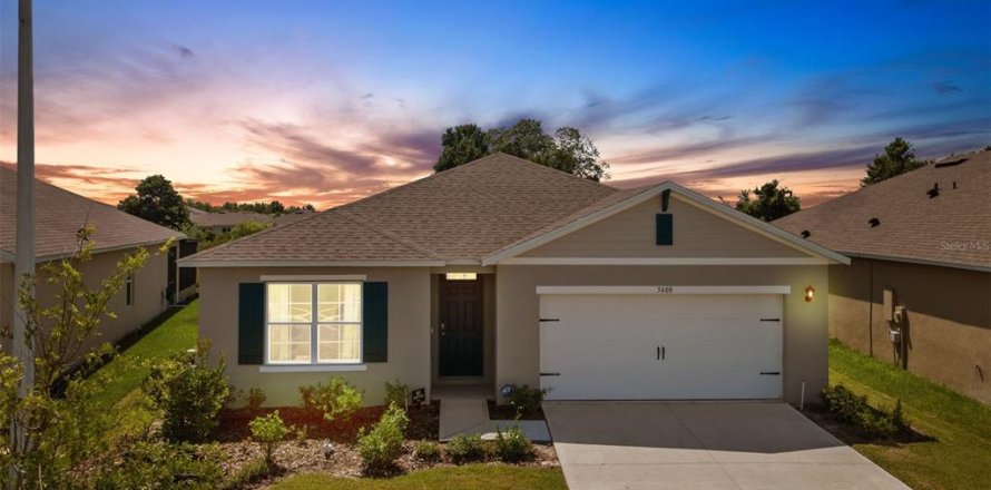 House in Lakeland, Florida 4 bedrooms, 169.83 sq.m. № 1264374