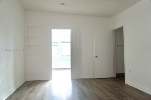 Appartement à louer à Miami, Floride: 1 chambre № 2000179 - photo 7