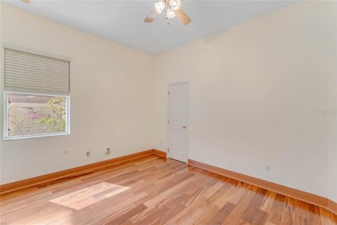House in Ocoee, Florida 5 bedrooms, 299.61 sq.m. № 1656678 - photo 21