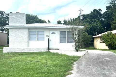 Villa ou maison à Pahokee, Floride 3 chambres, 116.69 m2 № 2346887