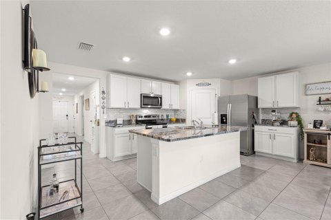 Casa en venta en Ocala, Florida, 4 dormitorios, 169.73 m2 № 1785614 - foto 25