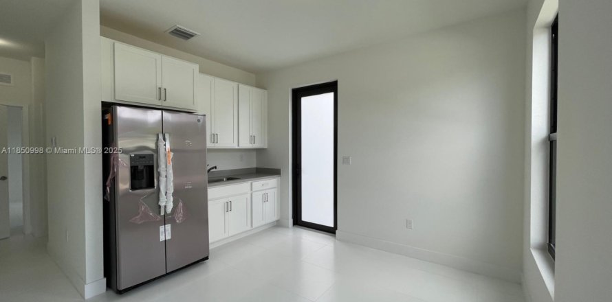 Villa ou maison à Miami, Floride 1 chambre, 55.74 m2 № 1858917