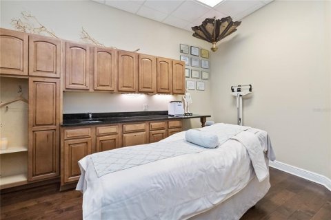 Immobilier commercial à vendre à Orlando, Floride: 274.25 m2 № 1907873 - photo 10