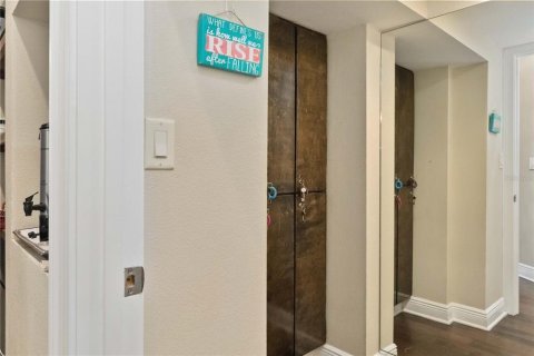 Immobilier commercial à vendre à Orlando, Floride: 274.25 m2 № 1907873 - photo 13